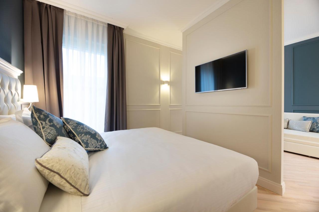Hotel La Caporala 卡斯泰尔达扎诺 外观 照片