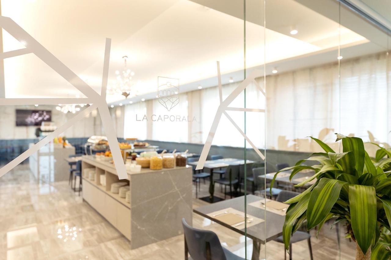 Hotel La Caporala 卡斯泰尔达扎诺 外观 照片